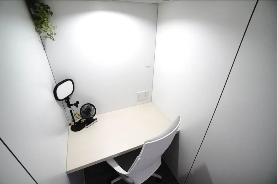 ビズボ新宿三丁目駅前2nd